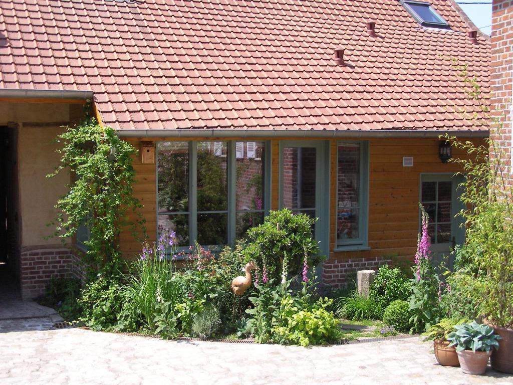 Bed and Breakfast Grange De La Herde Camon  Экстерьер фото