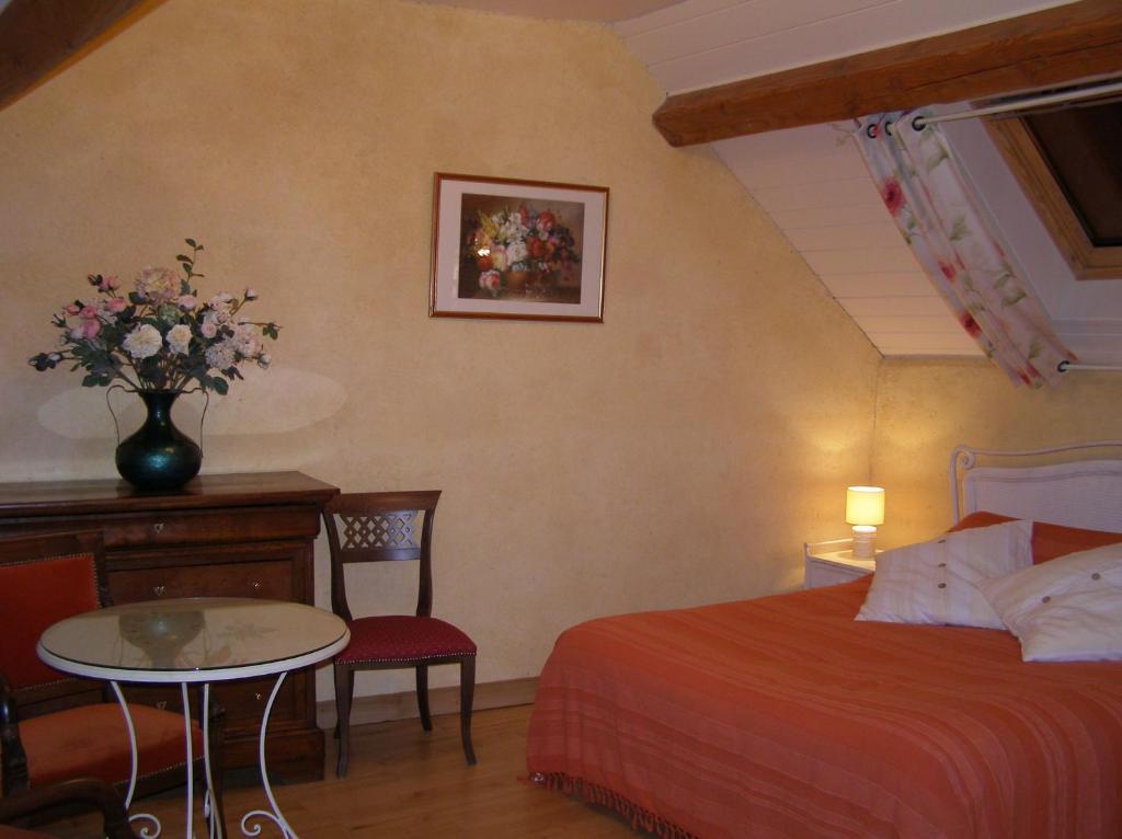 Bed and Breakfast Grange De La Herde Camon  Номер фото